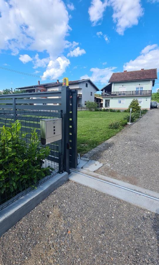 Apartman Lena Tusilovic Экстерьер фото