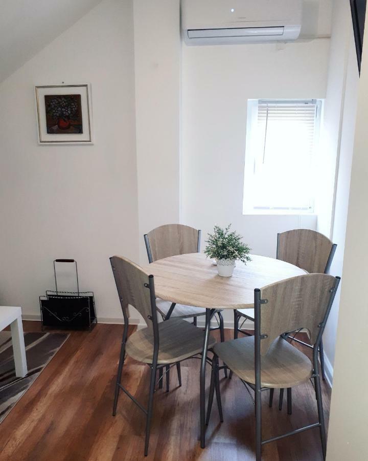 Apartman Lena Tusilovic Экстерьер фото