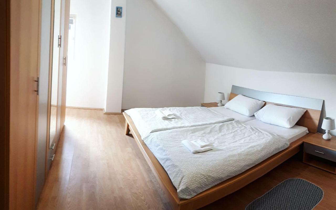 Apartman Lena Tusilovic Экстерьер фото