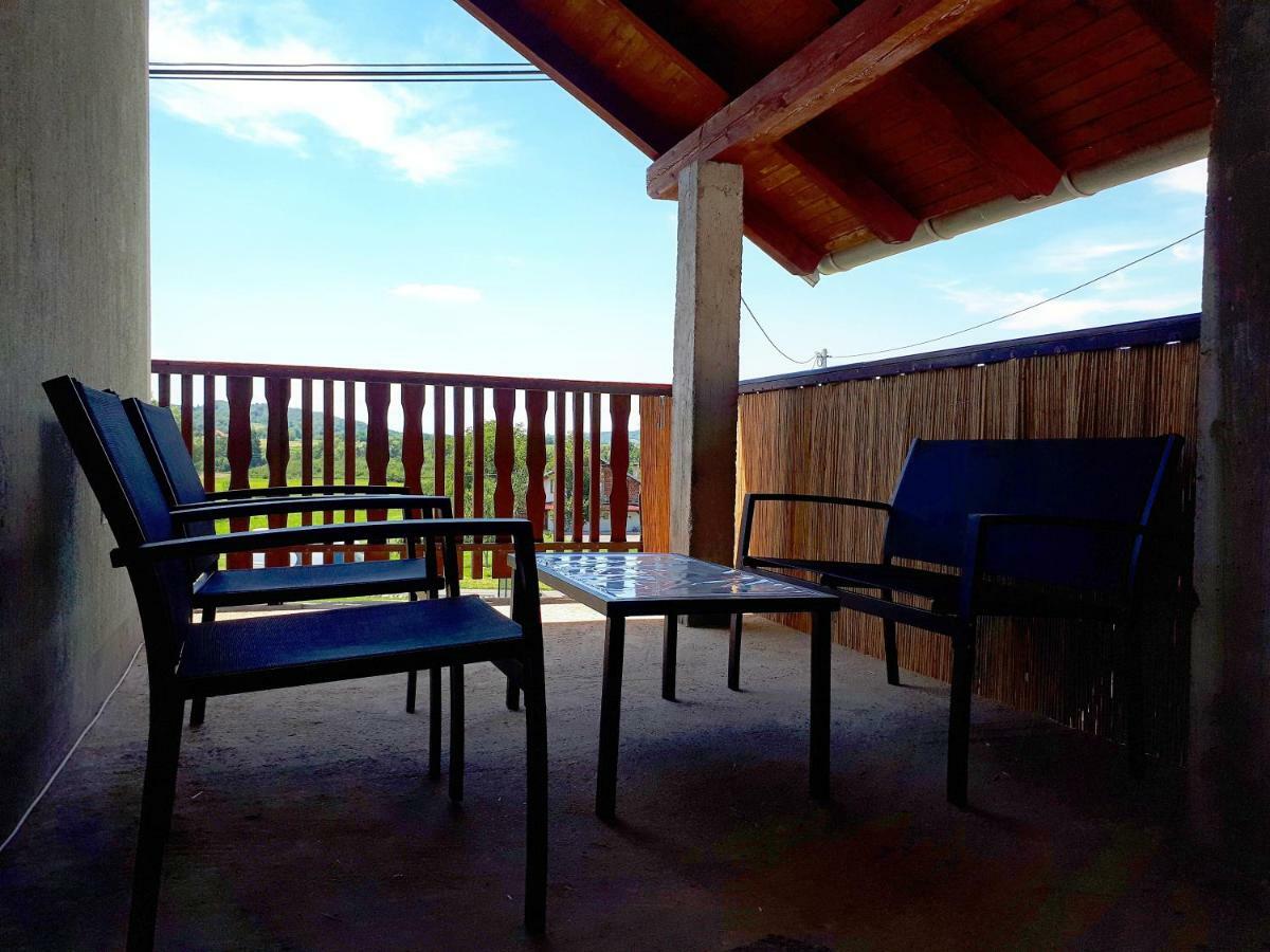 Apartman Lena Tusilovic Экстерьер фото